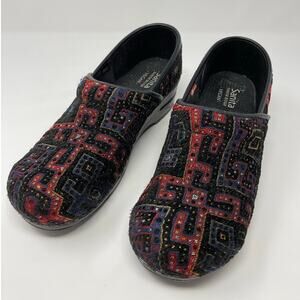 Sanita Vegan Woven Folk Texture Professional Womens Comfort Career Clogs 40